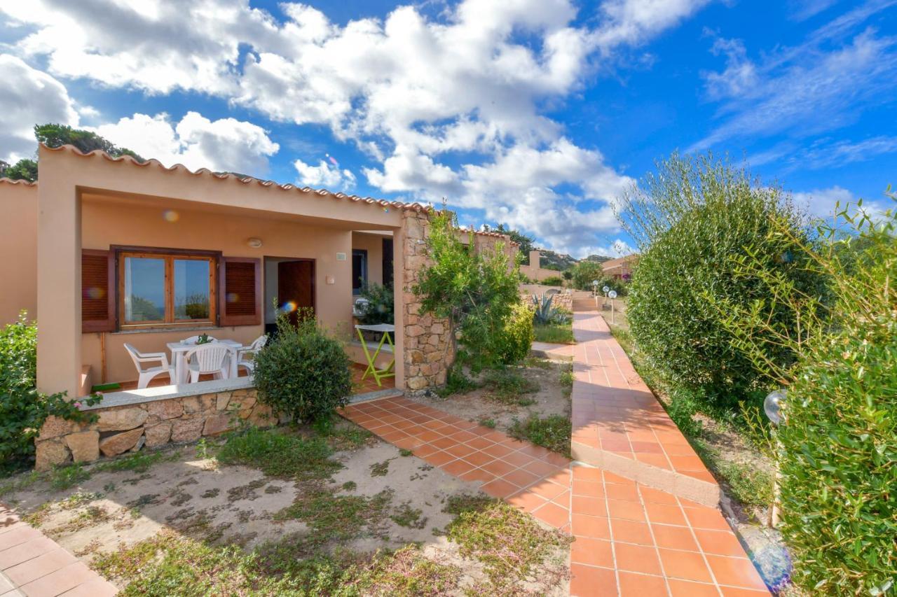 Residence Le Baiette Costa Paradiso Exterior photo